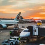 Servicios telefónicos para contactar con aerolíneas para Europa, Francia, Canarias o Argentina